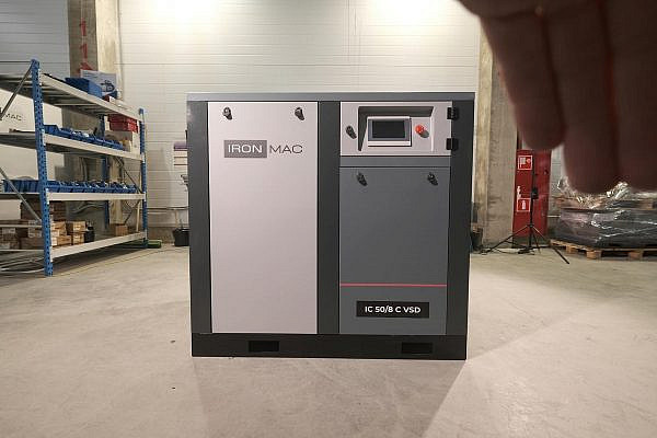 Фото 82 - Винтовой компрессор IC 50/8 C VSD IP55.